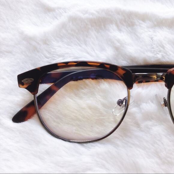 Vicky Tortoise Brown Blue Light Computer Glasses - Picture 2 of 10